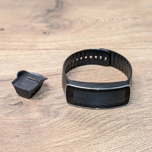 Samsung Galaxy Gear Fit Smart Watch Black SM-R350 For Parts - Photo 1 sur 6