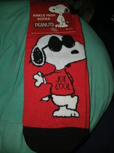 Damas Peanuts Joe Cool Snoopy Par de Calcetines No-Show Mujer Talla 9-11 - Nuevos/etiquetas - Imagen 1 de 6