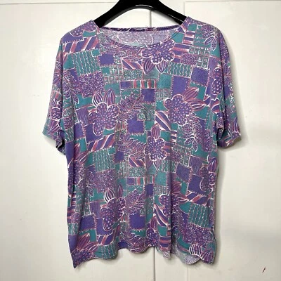 Camiseta abstracta floral verde azulado púrpura funky vintage años 90  Foto 1 de 4