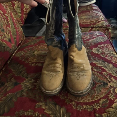 BOTAS DE VAQUERO JUSTIN COLOR NEGRO Y CREMA para niños jóvenes talla 6 Foto 1 de 4