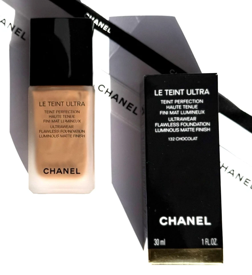 Chanel Le Teint Ultra Ultrawear Flawless  Foundation 132 Chocolat 30ml - Bild 1 von 3