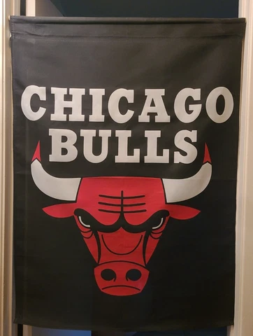 NBA Official 1995 Chicago Bulls Flag 30" x 40" with adjustable tension rod NWT Cover
