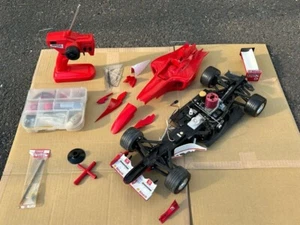 Coche de Fórmula Kyosho 1/8 Ferrari F2004 usado f/s - Imagen 1 de 7
