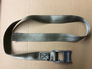 US Army MUTT Spanngurt Zurrgurt Axt oder Schaufel 76 cm x 2,5 cm Strap Webbing - Picture 1 of 3