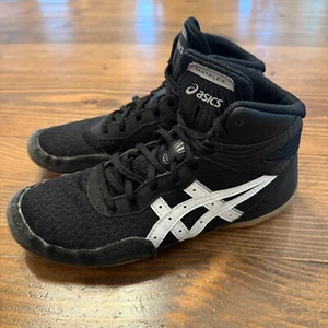 Asics Matflex 7 Youth/Kids Size 5 Wrestling Shoes Black 1084A011 - Picture 1 of 7