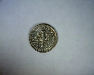 ERROR ROOSEVELT DIME OFF CENTER STRIKE - Picture 1 of 2