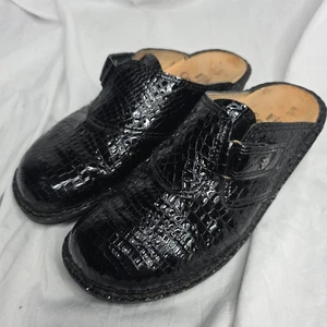 Zoccoli Finn Comfort neri in pelle di serpente taglia 40 Made in Germany da donna (US 9-9,5) (AVQ - Foto 1 di 9