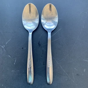 2 VTG Imperial Falcon Stainless Soup Spoons VTG Flatware Replacements - Picture 1 of 7