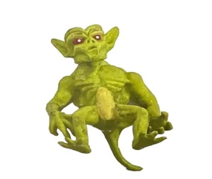 Gargoyle Galoob 1983 Green Demon 3 pollici - Foto 1 di 5