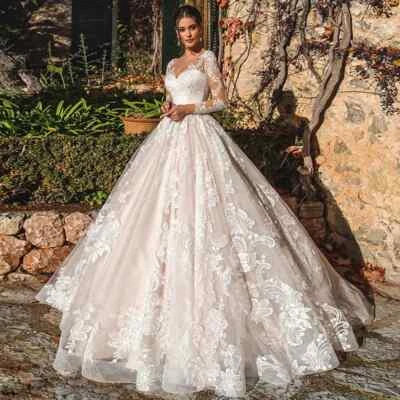 Elegant A-Line Wedding Dresses Sweetheart Long Sleeved Lace Applique Bridal Gown - Image 1 of 4