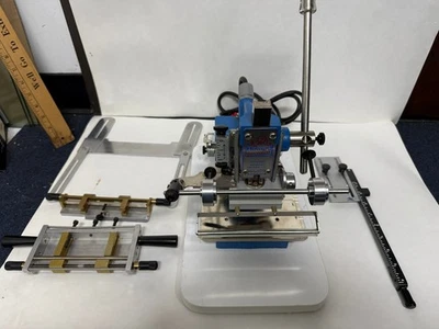 Máquina de impressão Howard Personalizer folha quente com acessórios/suportes tipo - Imagem 1 de 4