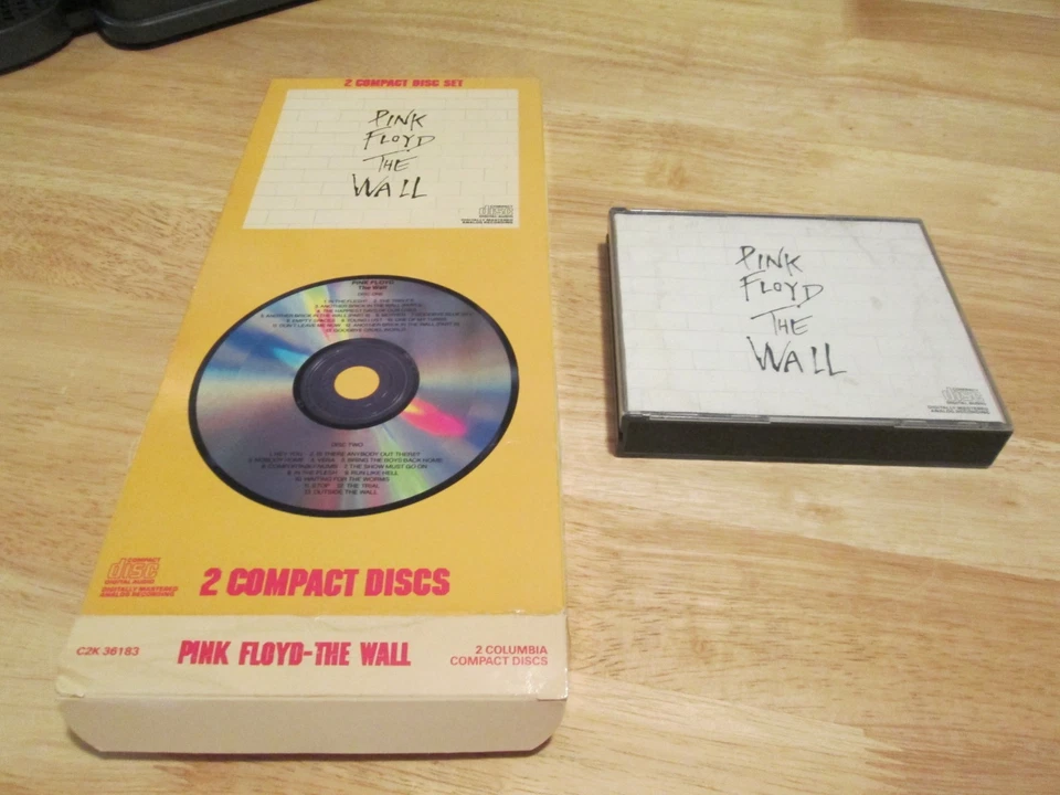 Pink Floyd - The Wall Rare Longbox Hard To Find Foto 1 de 4