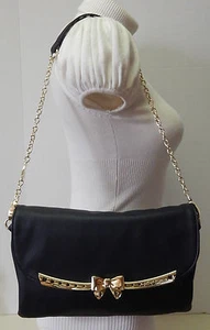 Borsa a tracolla Betsey Johnson nera borsetta pochette - Foto 1 di 12