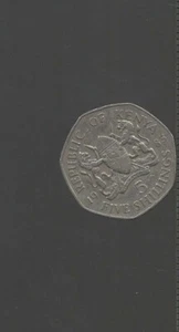 PRESIDENT MOI KENYA 1985 FIVE SHILLING COIN - Picture 1 of 2