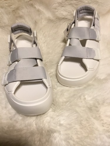 Rare scarpe donna UGGS sandali Stratus comodi TG 7 US NUOVE leggi bene!!