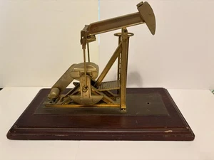 HANSTAI Oil Pump Model Brass on Wooden Base VTG Replica Derrick - Picture 1 of 10