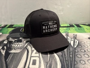 Mathews Archery Advocate schwarze Truckermütze Est. Snapback 1992 verstellbar, neu - Bild 1 von 16