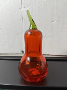 Rainbow Art Glass Hand Blown Pear #834 Orange Amberina 1972 Viking Fruit - Picture 1 of 6