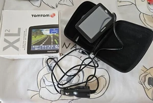Tom Tom - Picture 1 of 3