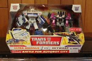 Transformers Battle For Autobot City Ultra Magnus VS Skywarp - Picture 1 of 4