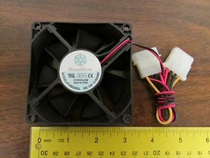 SILVERSTONE F128025SL DC12V 0.09A 80mm x 25mm Case Fan Molex & 3Pin New - Picture 1 of 1