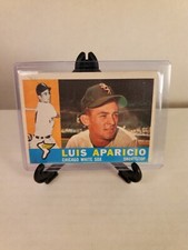 1960 Topps #240 Luis Aparicio Baseball Card