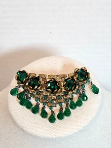 Vintage Nachlass Art Deco grüne Glas Strass Brosche Anstecknadel baumelt TSCHECHIEN signiert - Bild 1 von 8