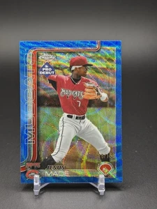 Debut Topps Pro 2025 - Hecho por Jesús/150 - Refractor de onda azul - Cromo - #PDC-39 - Imagen 1 de 2