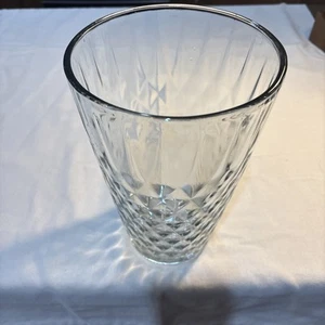 Large 10 Inch Vase With Textured Glass - Picture 1 of 5