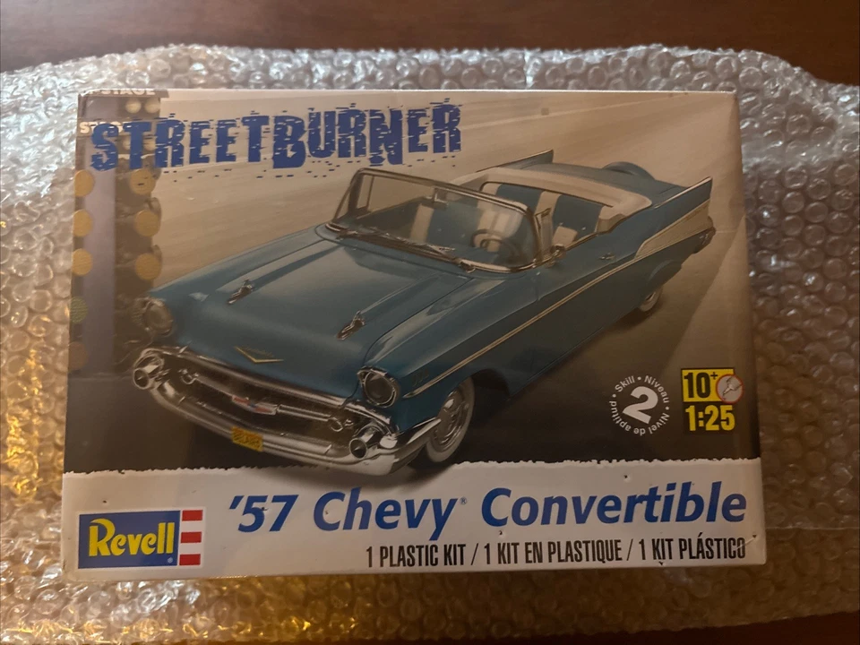 Kit Modelo Convertible Chevy Revell ’57 - Escala 1:25 (Nuevo) Foto 1 de 2