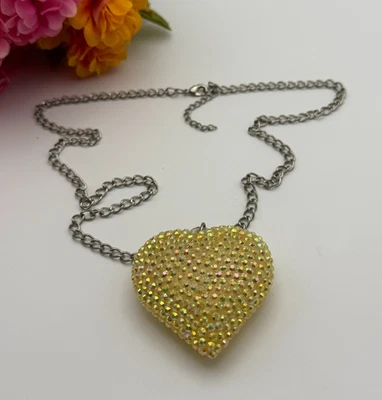 Блестящий желтый большой сердце подвеска ожерелье 26» регулируемая серебряная цепочка - Изображение 1 из 4