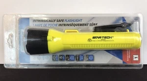 Startech Intrinsically Safe Flashlight For Hazardous Locations 124 Lumens NEW - Picture 1 of 7