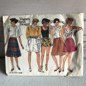 Vogue Sewing Pattern 1549 Shorts - Uncut and FF Size: 12 - Picture 1 of 6