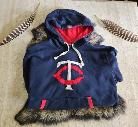Men's M Minnesota Twins Hoodie Official MLB Baseball Team  Sweatshirt USA Cover