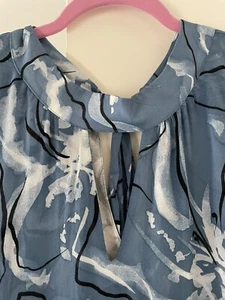 Blue Illusion 18-20 Floral Blue Dress With Long Tie At Back NEW BTWT - Picture 1 of 7