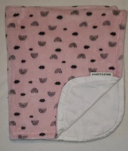 Blankets & Beyond Rainbows Clouds Baby Blanket Pink White Black Fleece - Picture 1 of 4