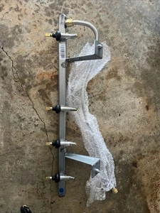 Weber OEM Manifold (Natural Gas) 64606 With Braided Cord - Picture 1 of 3