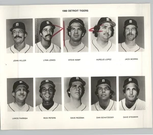 DETROIT Tigers BASEBALL Team Roster VINTAGE 1980 Sports Press Photo - Picture 1 of 2