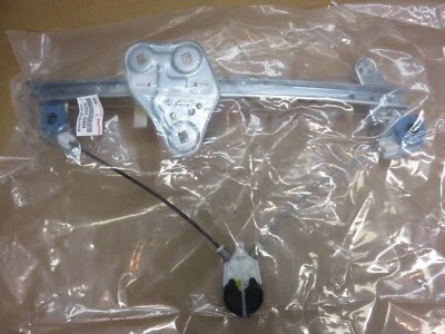 NEW OEM 1997-2001 LEXUS ES300 LEFT FRONT DRIVER WINDOW REGULATOR 69802-33020! Foto 1 de 2