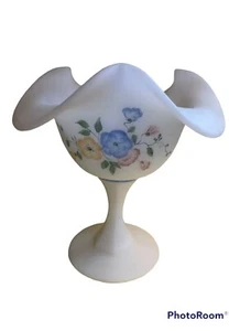 VINTAGE FENTON ART GLASS SATIN CUSTARD PEDESTAL COMPOTE HAND PAINTED SIGNED - Picture 1 of 8