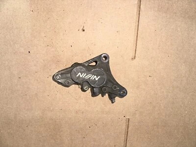 SUZUKI 1997 GSF1200 BANDIT FRONT LEFT BRAKE CALIPER OEM - Image 1 of 4