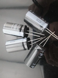 2pcs RUBYCON KXW 100uf 450v 100mfd Capacitor 105℃ 18*30mm - Picture 1 of 3