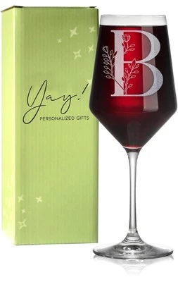 Copa de vino de cristal con monograma, copas de vino con inicial con nombre, personalizada con clase B Foto 1 de 4