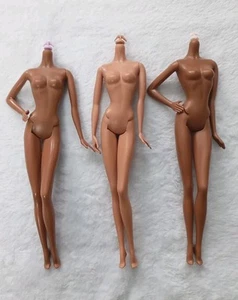 AKT African Caribbean AA Barbie Puppen (3) unbemalt: nackte Nägel: UNVERPACKT 🌹 - Bild 1 von 7
