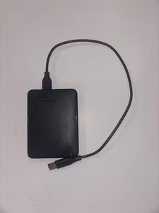 WD Elements Portable 2TB External Hard Drive (WDBU6Y0020BBK-EB)! - Afbeelding 1 van 3