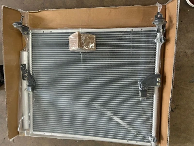 2007-2014 TOYOTA FJ CRUISER A/C CONDENSER AND RECEIVER DRIER ASSEMBLY - Image 1 of 4