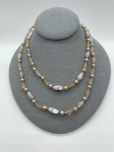 Single Strand Glass Bead Necklace VINTAGE RETRO Neutral Classic - Picture 1 of 5