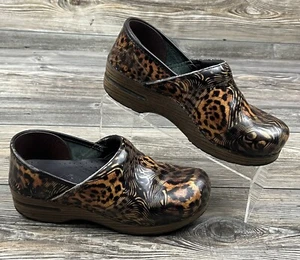 Dansko Women's Size EU 39 (US 8) Shoes Nursing Work Clog Cheetah Print - Picture 1 of 21