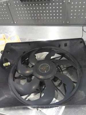 Conjunto de ventilador de motor de radiador cupé para 13-16 GENESIS 588475 Foto 1 de 4