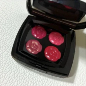 Chanel Lipstick Limited Ed Camellia Red Lip Color Rare Beauty Mirror Brush - Picture 1 of 4